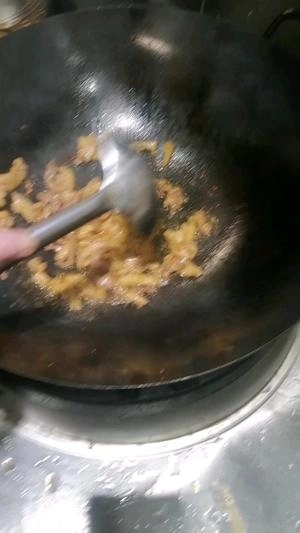 Stir Fried Pork with Chili Peppers Step 4