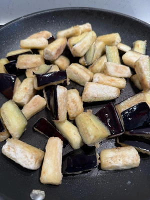 How to Make Eggplant with Minced Pork and Vermicelli in Casserole Step 4
