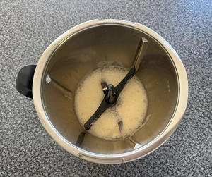 How to Make Steamed Eggs Step 1