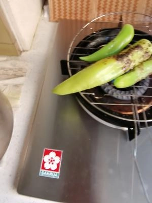 How to Make Eggplant with Green Peppers Step 2