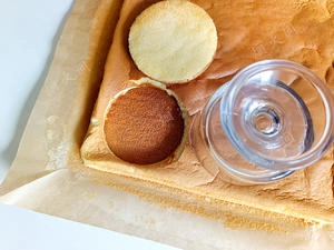 Strawberry Dessert|High Value Strawberry Cream Cake Cups Step 5