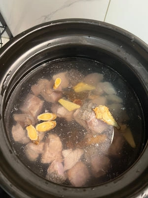 How to make Crocodile Lean Meat Soup Step 3?