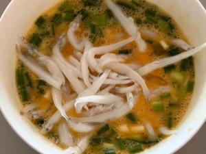 How to Make Scrambled Eggs with Silver Fish in Office Baking Pan Step 4