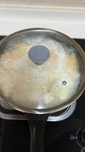 How to Make Cabbage, Tofu and Egg Soup Step 4