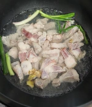 How to Make Braised Pork Step 2