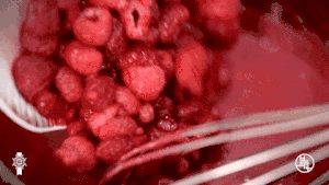 How to Make Cordon Bleu-Granola Bars Step 1