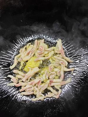 Stir Fried Chives with Thousand Sheets Step 3