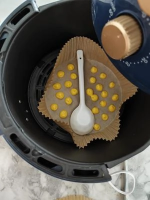How to Make 6-Month-Old Baby Molten Beans (Air Fryer Version) Step 6