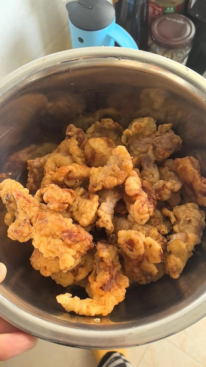 Close-up of Deep Fried Crispy Pork (Homestyle)